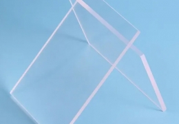 哈尔滨玻璃加工厂告诉你有机玻璃制品不易碎的原因是什么？